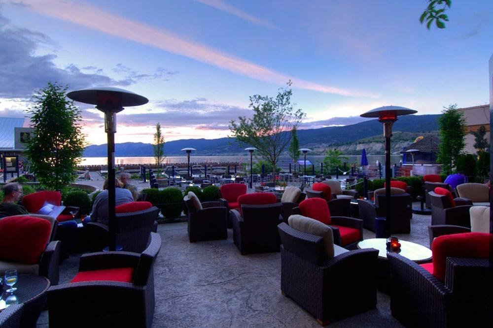 Penticton Lakeside Resort Экстерьер фото