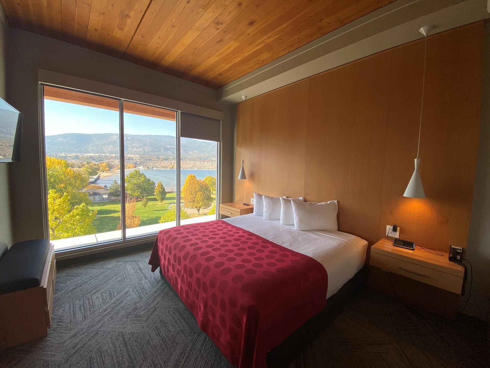 Penticton Lakeside Resort Экстерьер фото