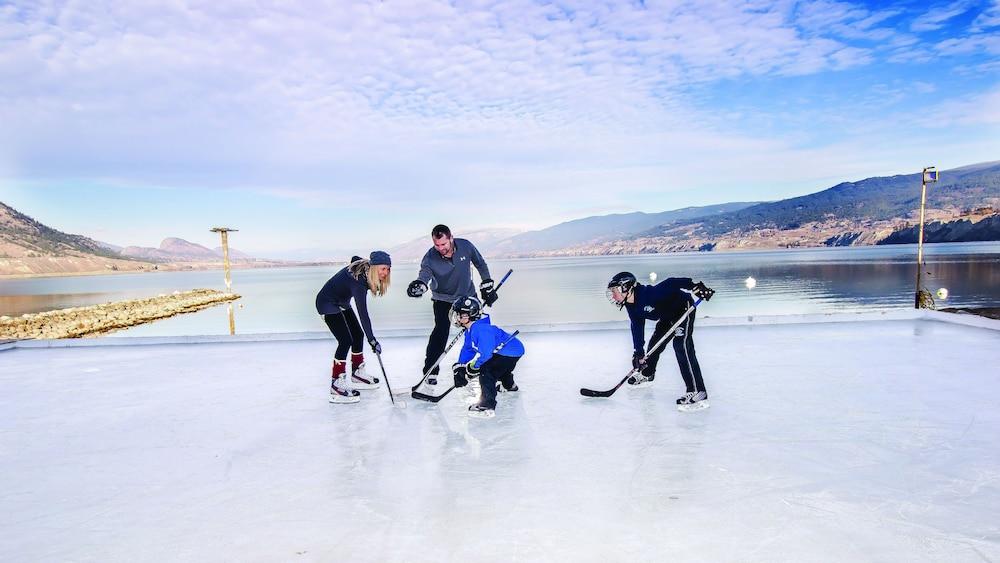 Penticton Lakeside Resort Экстерьер фото