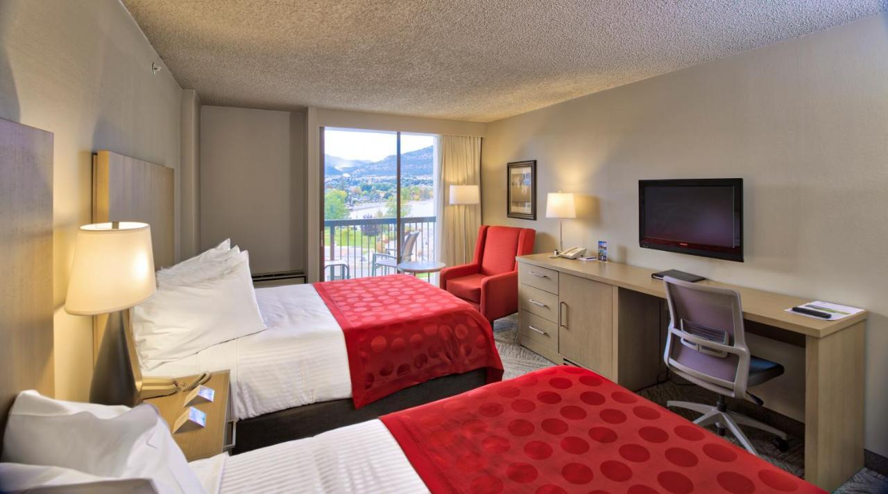 Penticton Lakeside Resort Экстерьер фото